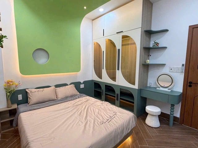 BÁN GẤP NHÀ PHỐ BÙI QUANG LÀ - NGANG 9.5M