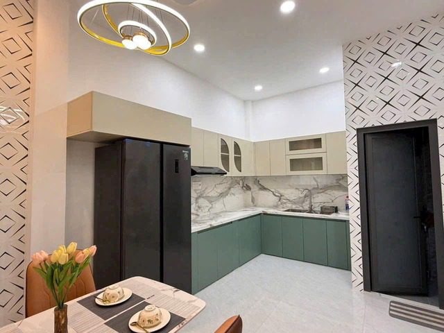 BÁN GẤP NHÀ PHỐ BÙI QUANG LÀ - NGANG 9.5M