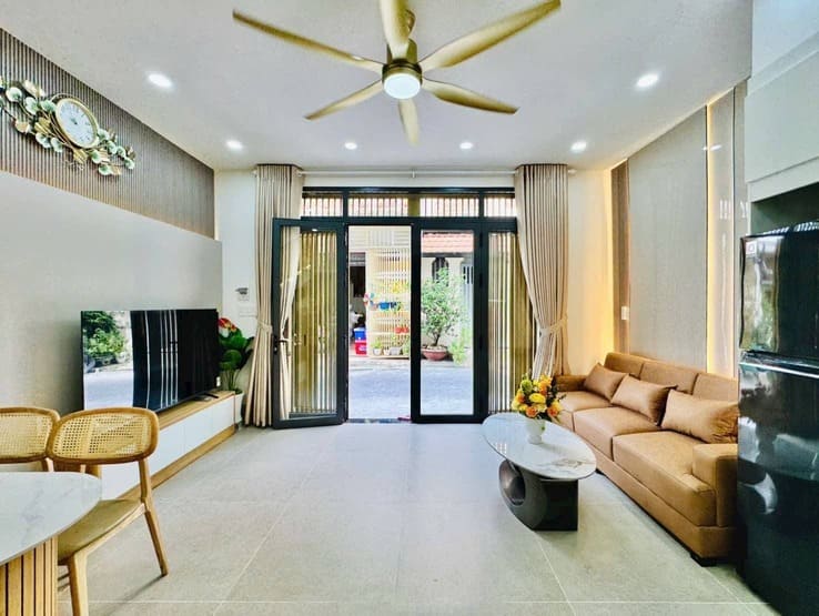 BÁN NHÀ HẺM XE TẢI THÔNG GÒ VẤP - NGUYỄN TƯ GIẢN