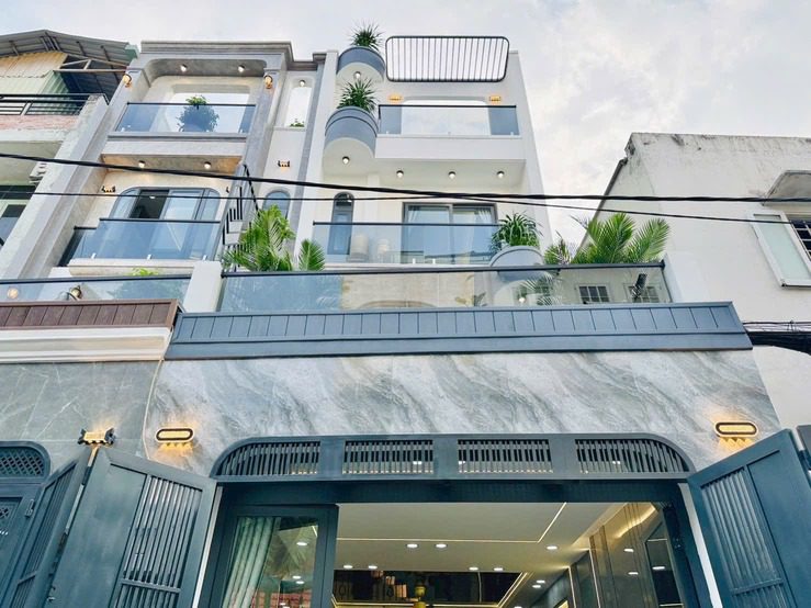 Bán Nhà Gò Vấp Hẻm Xe Hơi Đường Quang Trung