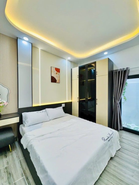 Bán Nhà Gò Vấp Hẻm Xe Hơi Gần Emart