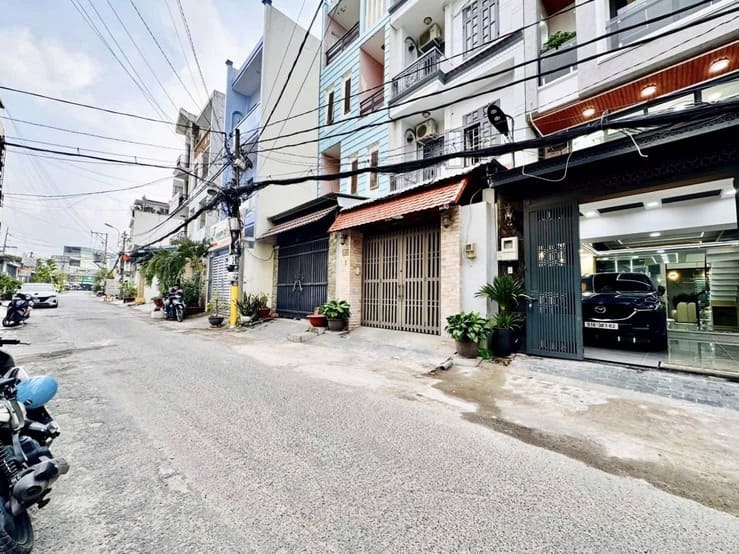 Bán Nhà Gò Vấp Có Thang Máy - Hẻm 8m Thông - Sát Emart Phan Huy Ích