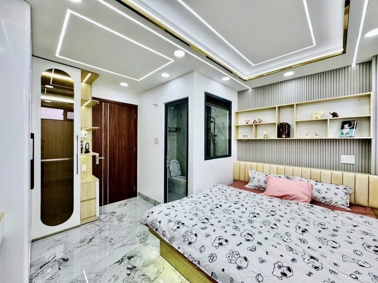 Bán Nhà Gò Vấp Có Thang Máy - Hẻm 8m Thông - Sát Emart Phan Huy Ích