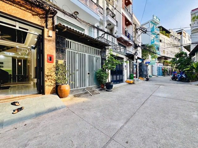 BÁN NHÀ PHỐ LÊ VĂN THỌ GÒ VẤP - HẺM XE TẢI TỚI CỬA