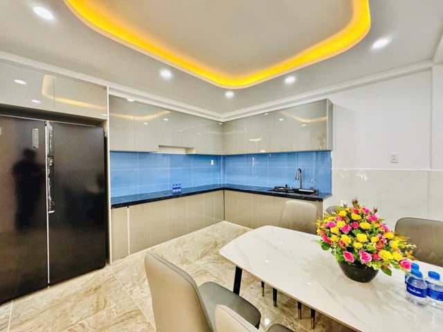 SIÊU PHẨM NHÀ PHỐ 4 TẦNG - NGUYỄN VĂN KHỐI