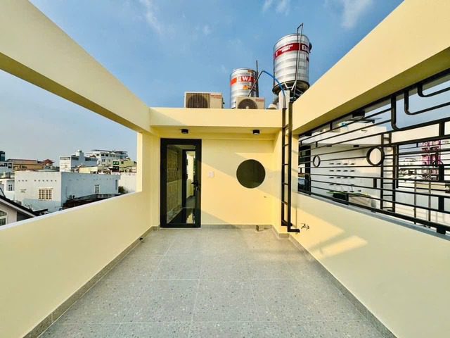 SIÊU PHẨM 5 TẦNG SÁT CITYLAND PHAN VĂN TRỊ – HẺM XE HƠI