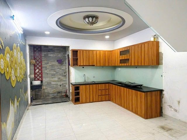 SIÊU PHẨM HẺM 8M CÓ VỈA HÈ – ĐỐI DIỆN EMART PHAN HUY ÍCH