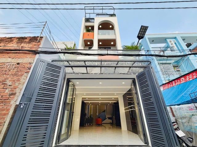 BÁN NHÀ PHỐ GÒ VẤP - TRỤC NGUYỄN VĂN KHỐI P8