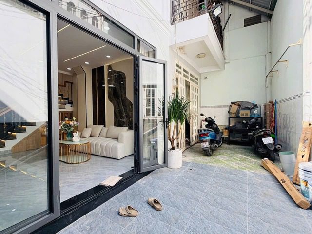 Bán Nhà Phố Gần Trường Phan Chu Trinh Gò Vấp