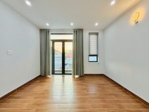 Bán Nhà Phố Tân Trụ