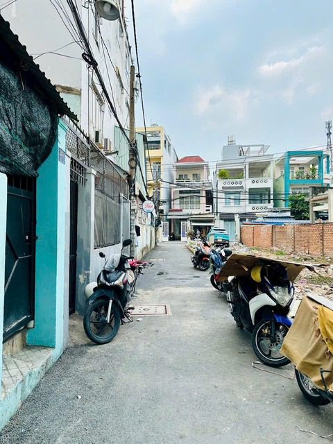 NHÀ PHỐ 5 TẦNG LÝ THƯỜNG KIỆT GÒ VẤP