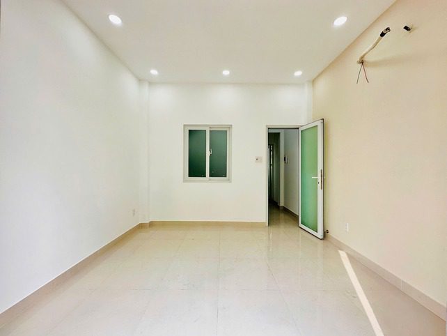 NHÀ ĐẸP PHAN HUY ÍCH ĐƯỜNG 10M GÒ VẤP