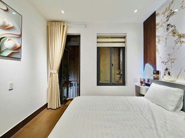 BÁN NHÀ GÒ VẤP NGAY CHỢ HẠNH THÔNG TÂY