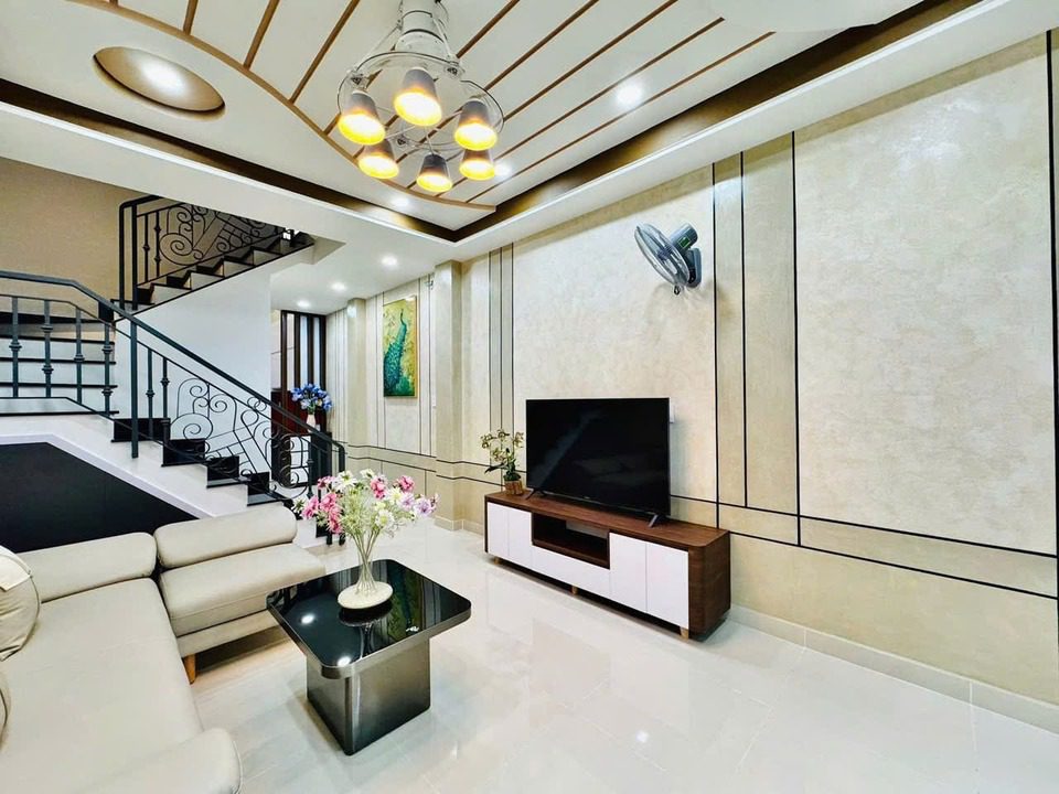 BÁN NHÀ GÒ VẤP NHÀ PHỐ XÂY MỚI QUANG TRUNG P.10