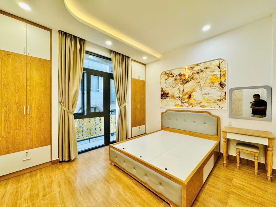 BÁN NHÀ GÒ VẤP CÓ THANG MÁY THỐNG NHẤT P.11