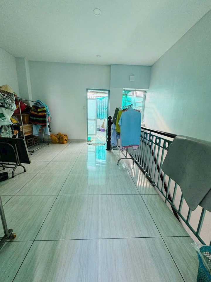 BÁN NHÀ GÒ VẤP MẶT TIỀN HẺM 8M THÔNG