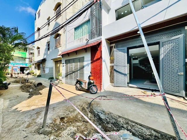 BÁN NHÀ GÒ VẤP ĐƯỜNG PHẠM VĂN CHIÊU SÁT EMART