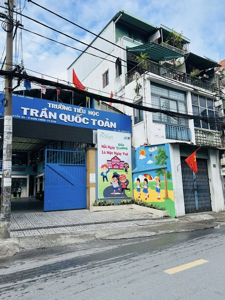BÁN NHÀ MẶT TIỀN NGUYỄN DU P. HẠNH THÔNG GÒ VẤP