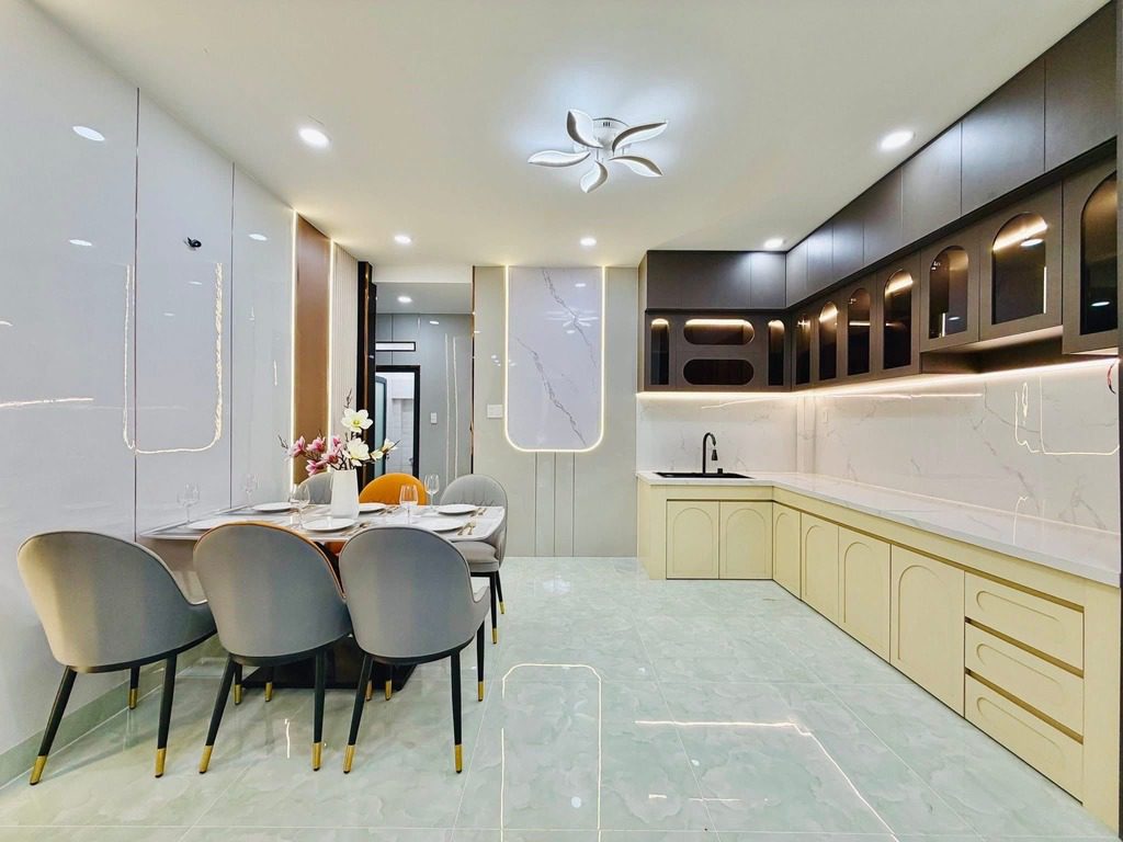 BÁN NHÀ GÒ VẤP NGANG KHỦNG 5.2M