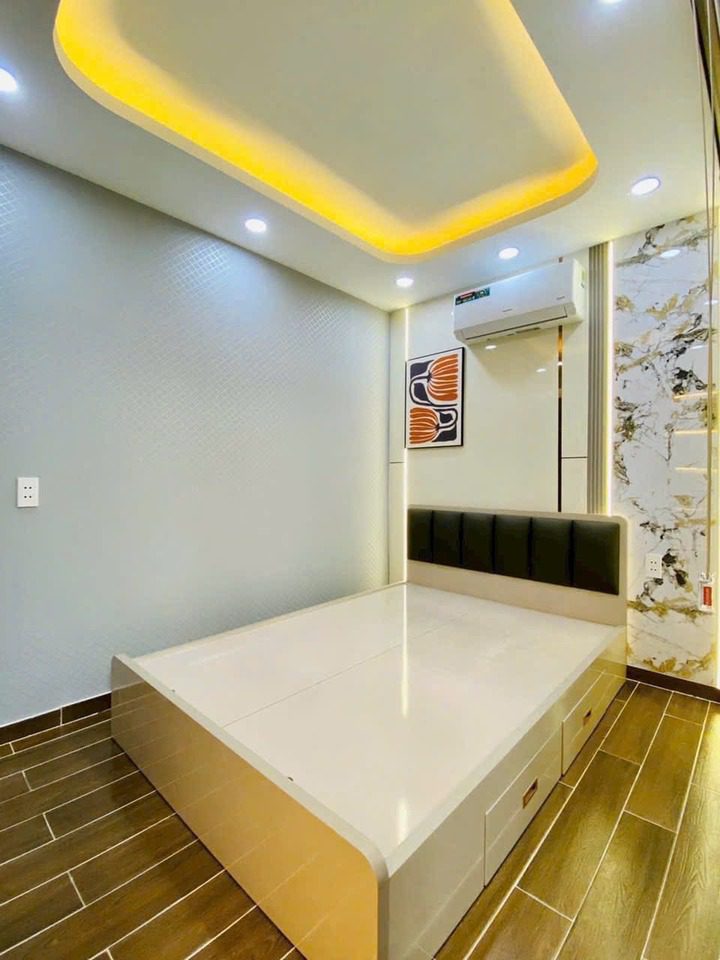 BÁN NHÀ 1050 QUANG TRUNG P.8 GÒ VẤP