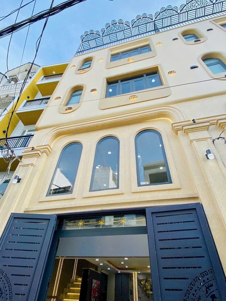 BÁN NHÀ 1050 QUANG TRUNG P.8 GÒ VẤP