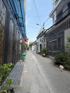 BÁN NHÀ 911 QUANG TRUNG P.14 GÒ VẤP