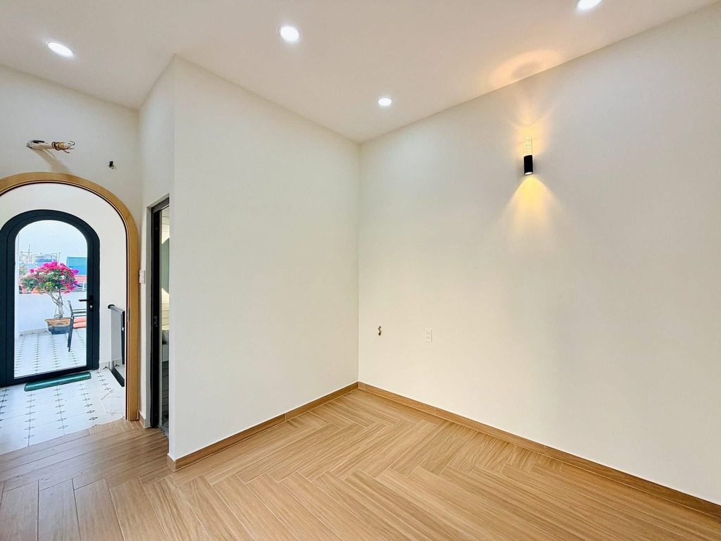 BÁN NHÀ GÒ VẤP 77 LÊ HOÀNG PHÁI