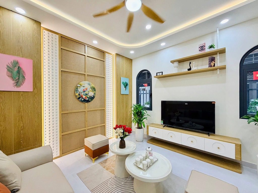 BÁN NHÀ GÒ VẤP 77 LÊ HOÀNG PHÁI