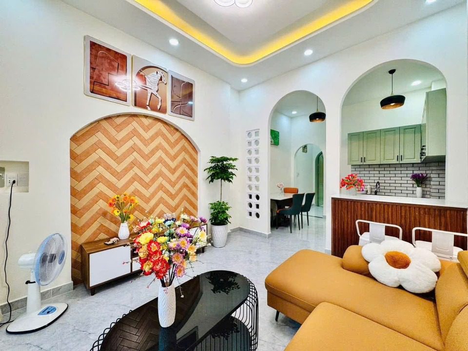BÁN NHÀ GÒ VẤP ĐƯỜNG SỐ 4 P.11