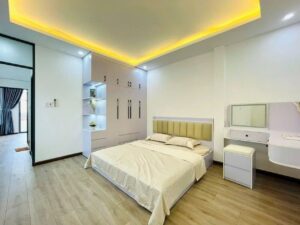 BÁN NHÀ GÒ VẤP ĐỐI DIỆN VINCOM QUANG TRUNG