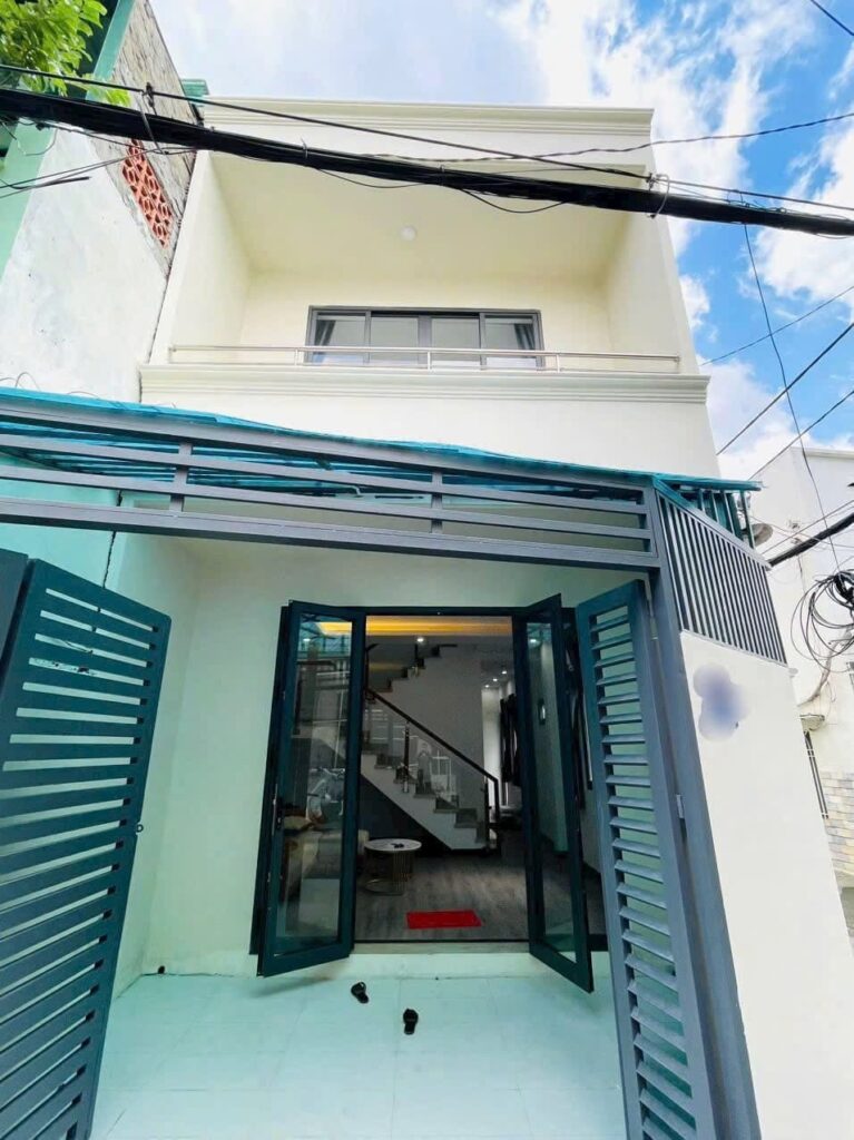 BÁN NHÀ GÒ VẤP ĐỐI DIỆN VINCOM QUANG TRUNG