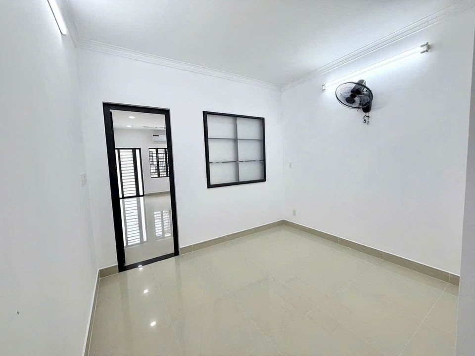 BÁN NHÀ MẶT TIỀN HUỲNH KHƯƠNG AN P.5