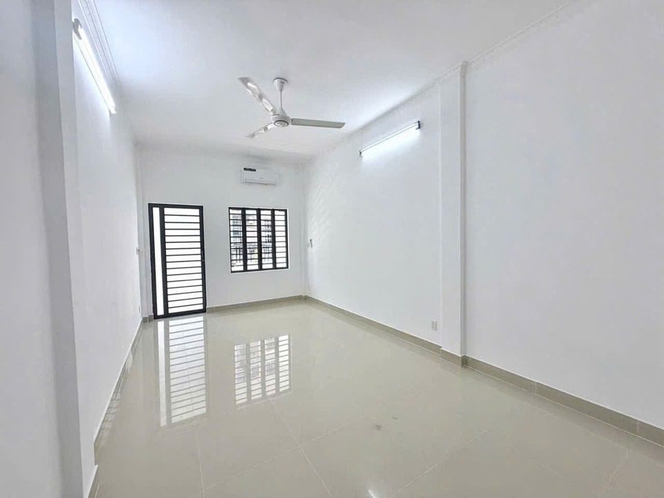 BÁN NHÀ MẶT TIỀN HUỲNH KHƯƠNG AN P.5