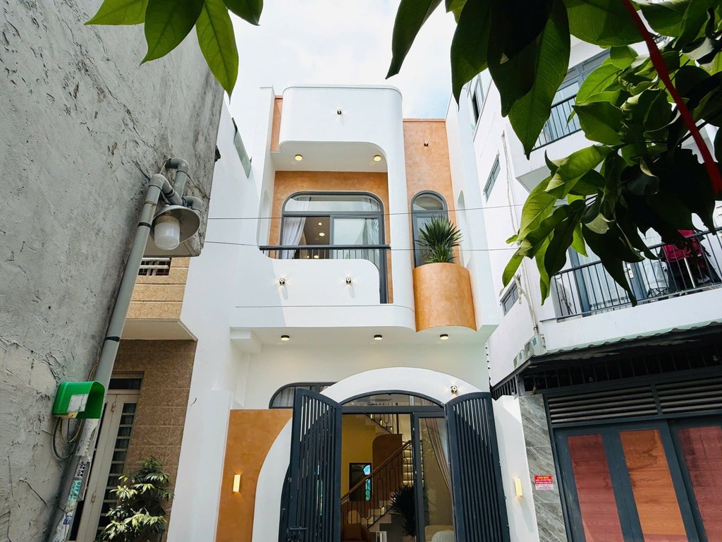 BÁN NHÀ GÒ VẤP 111 PHẠM VĂN CHIÊU