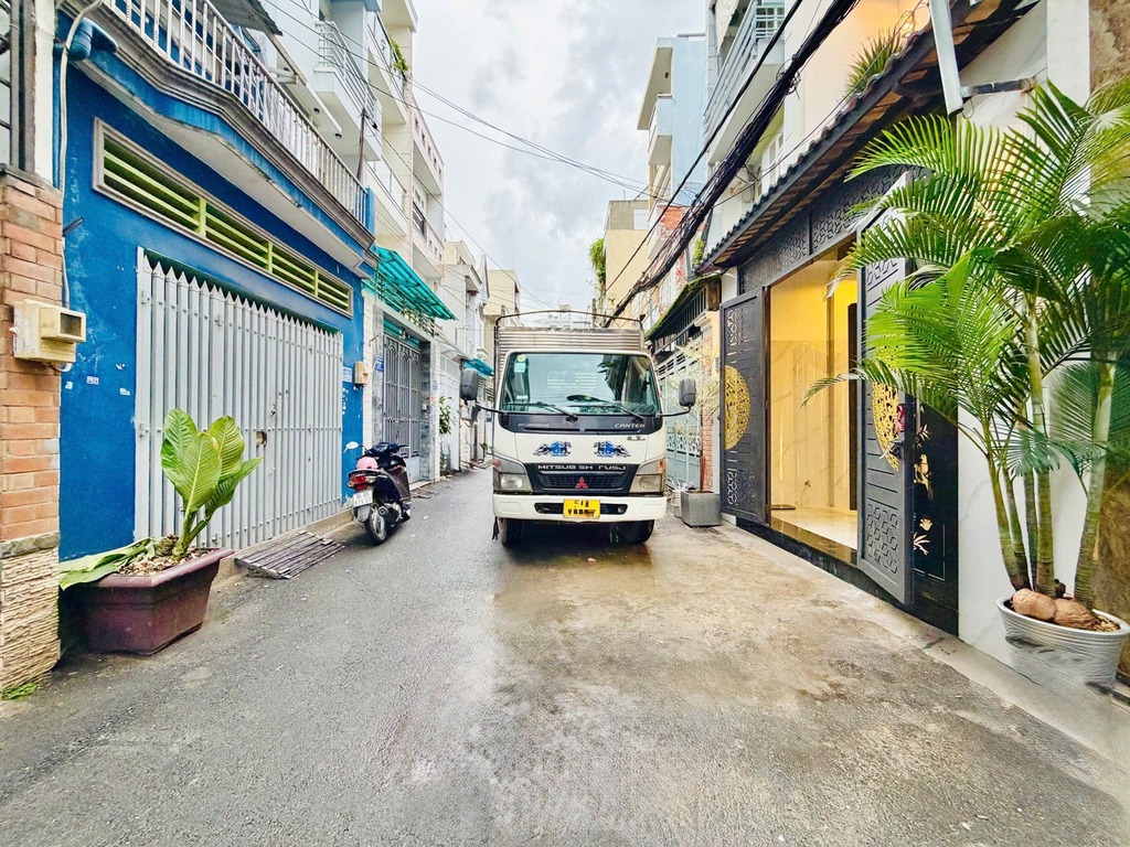 BÁN NHÀ 227 NGUYỄN TƯ GIẢN GÒ VẤP