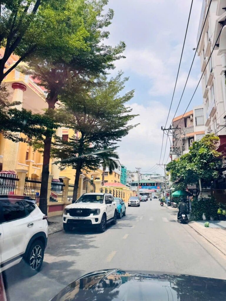BÁN NHÀ MẶT TIỀN DƯƠNG QUẢNG HÀM P.5 GÒ VẤP