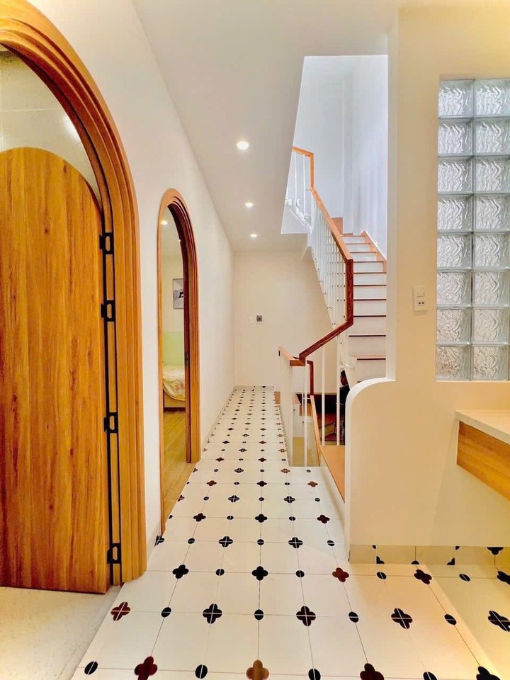 BÁN NHÀ 564 PHẠM VĂN CHIÊU P.12 GÒ VẤP