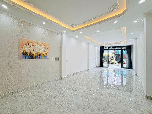 BÁN NHÀ MẶT TIỀN NGUYỄN TƯ GIẢN GÒ VẤP
