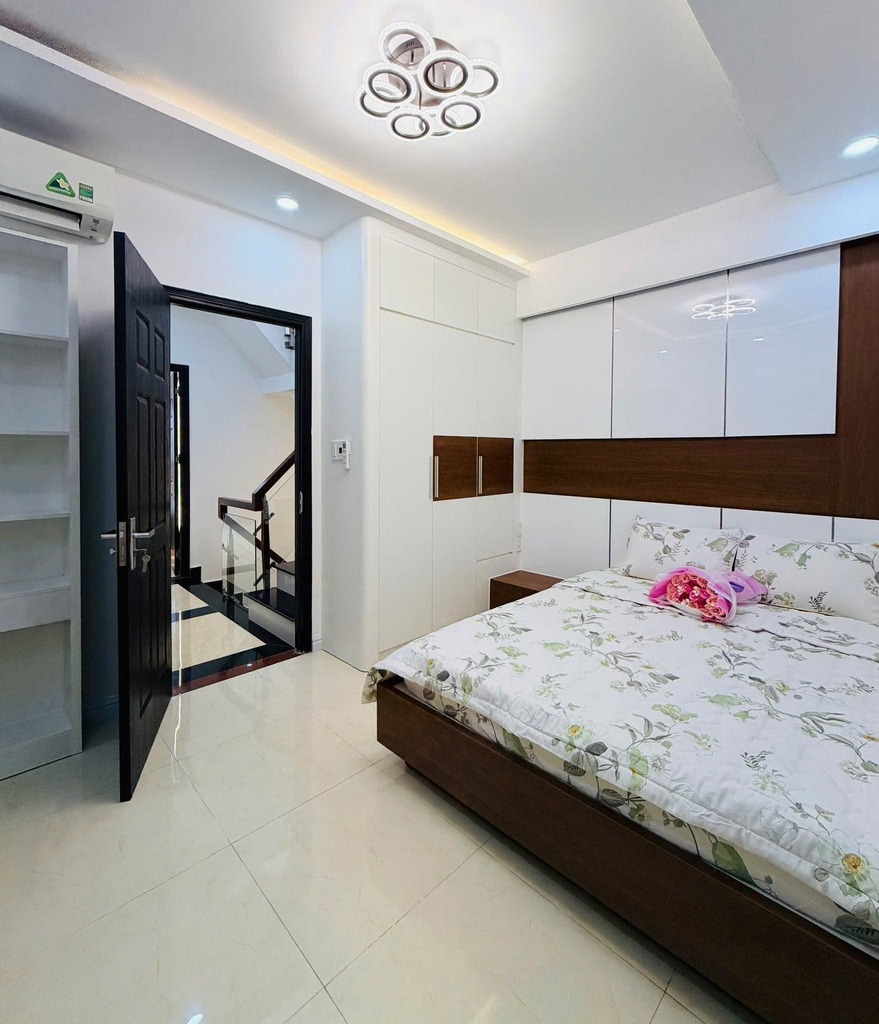 BÁN NHÀ GÒ VẤP 1122 QUANG TRUNG P.11 GÒ VẤP
