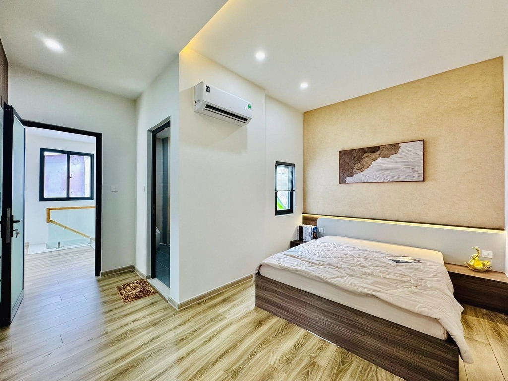 BÁN NHÀ GÒ VẤP 241 NGUYỄN THÁI SƠN P.4