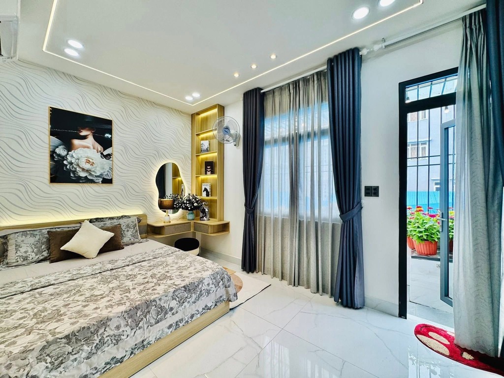 BÁN NHÀ GÒ VẤP HẺM XE HƠI PHẠM VĂN CHIÊU P.9