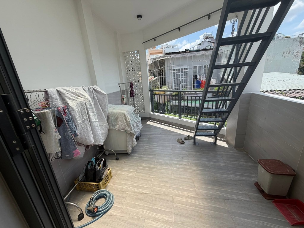 BÁN NHÀ GÒ VẤP 921 NGUYỄN KIỆM P.3