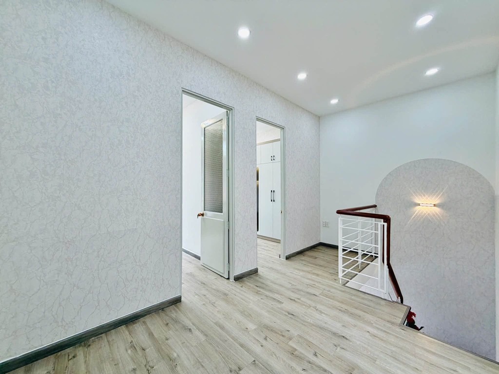 BÁN NHÀ MẶT TIỀN 30 ĐƯỜNG SỐ 4 P. HẠNH THÔNG GÒ VẤP