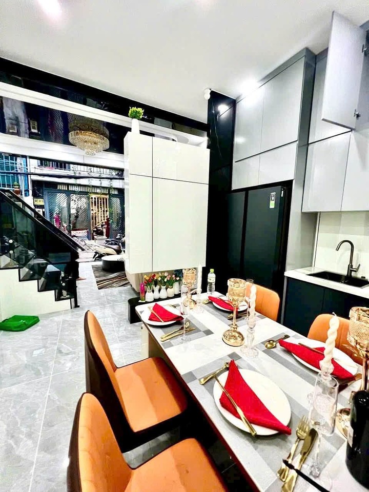 BÁN NHÀ 237 PHẠM VĂN CHIÊU P.14 GÒ VẤP