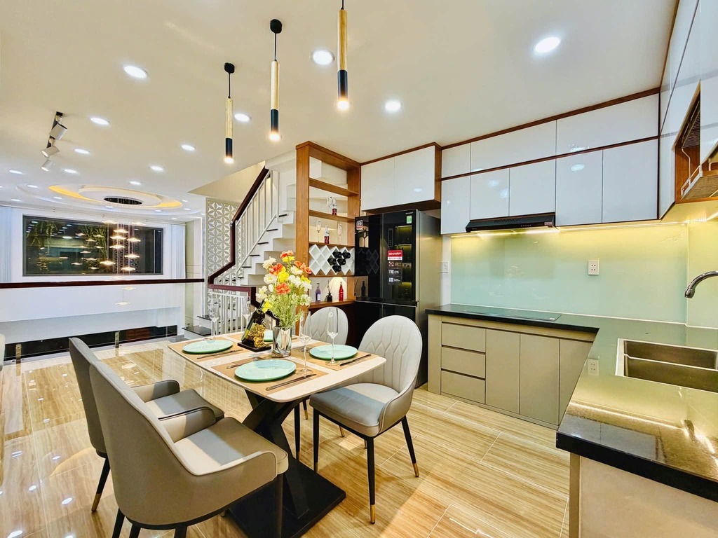 BÁN NHÀ 194 ĐƯỜNG SỐ 8 P.11 GÒ VẤP